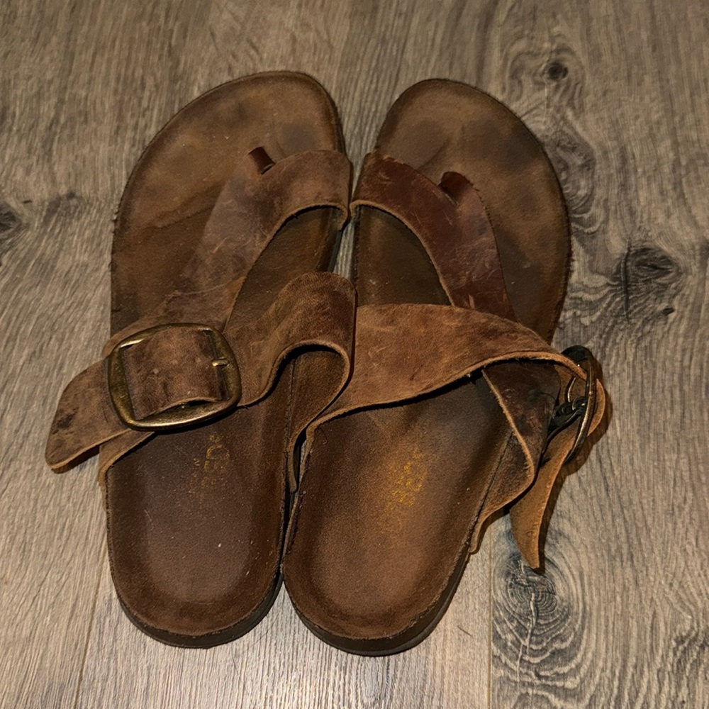 Birk look a likes. White Mountain brand sandals size 7
